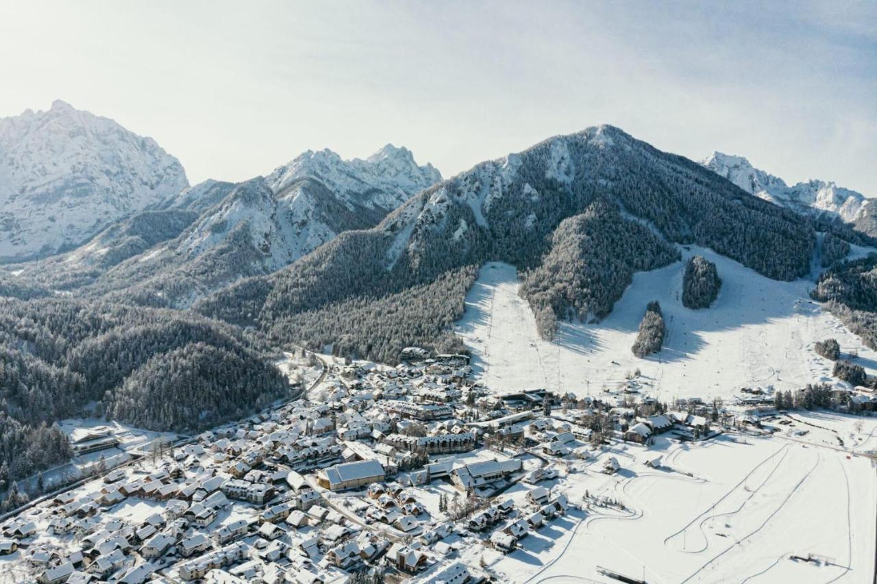 Sport & Sunny Cosy Alpine Retreat Kranjska Gora Exterior foto